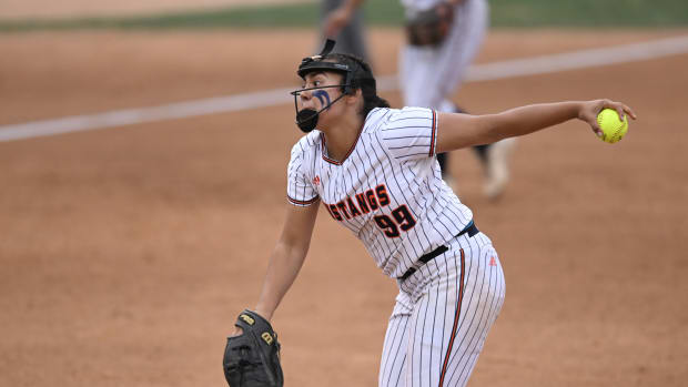 Eastvale Roosevelt Los Alamitos softball Heston Quan14